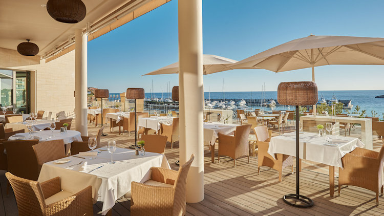 Port Adriano Pure Salt Luxury Hotel dining